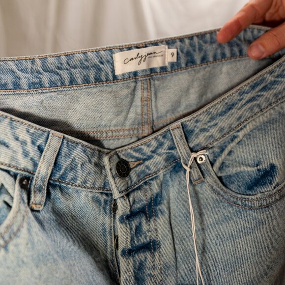 NTW CJLA - Topanga Boyfriend Jeans Light Wash - Size 9 - Carly Jean Los Angeles - Picture 4 of 4